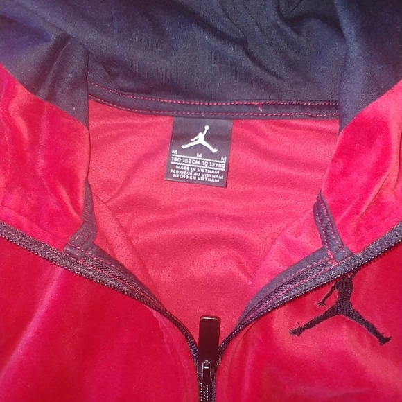 Jordan Nike Boys Velours Red Zipped Jacket Boys M - Picture 4 of 5